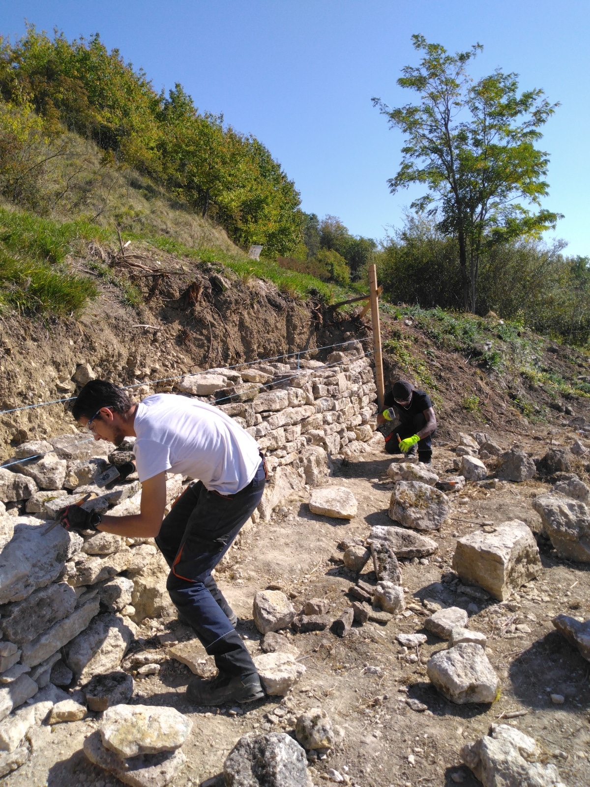 l’équipe Galatée  sur le site de la Côte Saint Amand